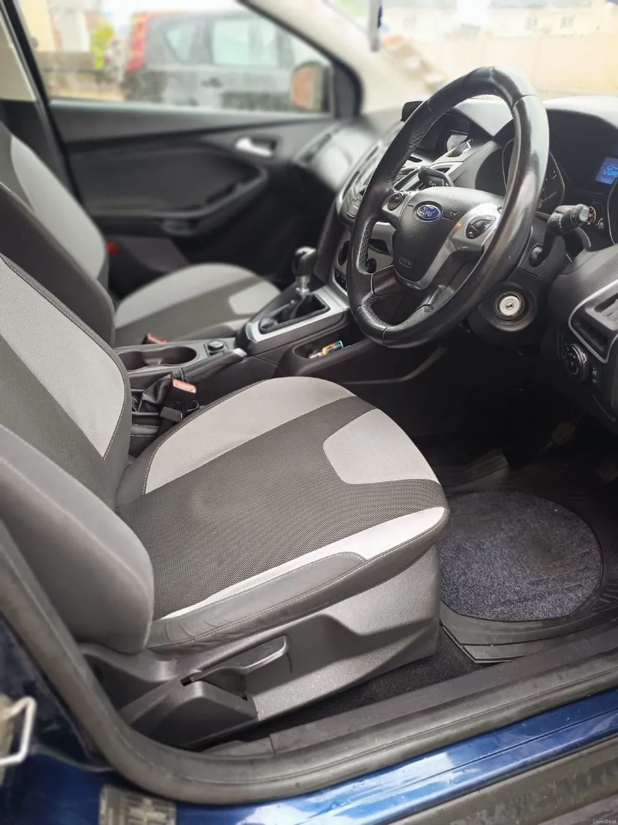 Ford Focus 2013 - Image 5