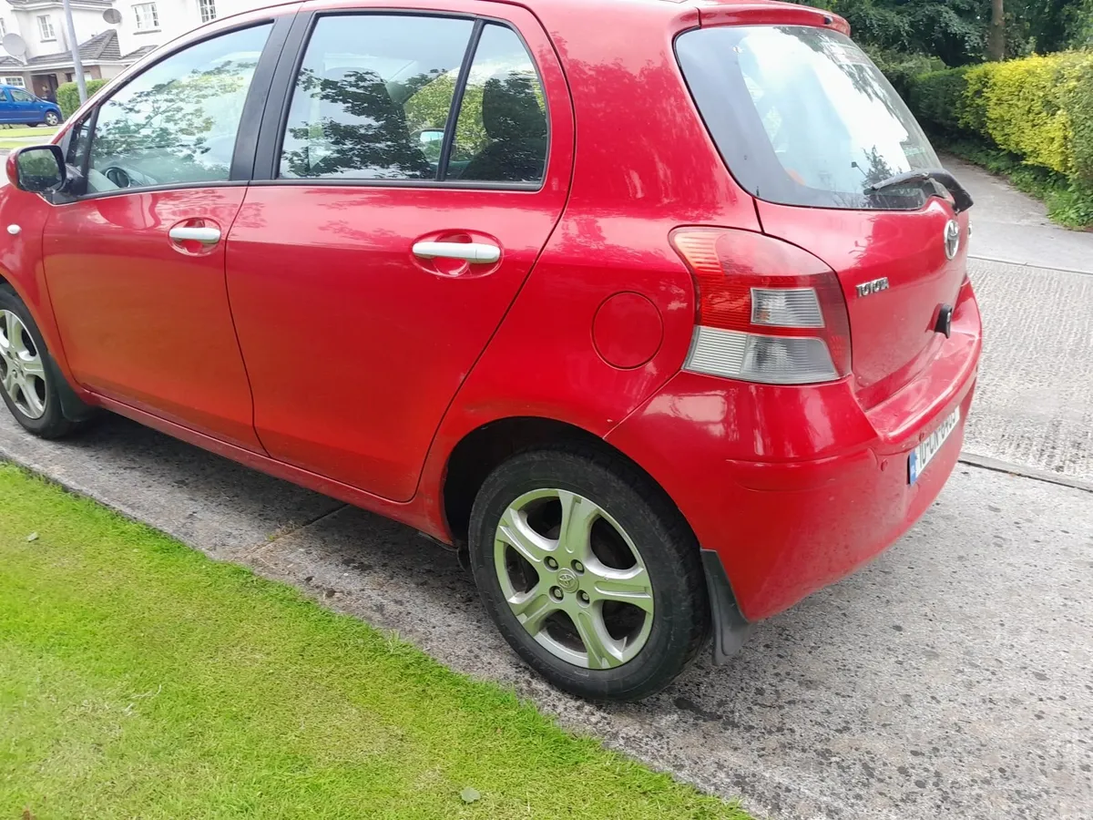 2010 Toyota Yaris d4d nct 02/27 tax 07/26 €2400 - Image 3