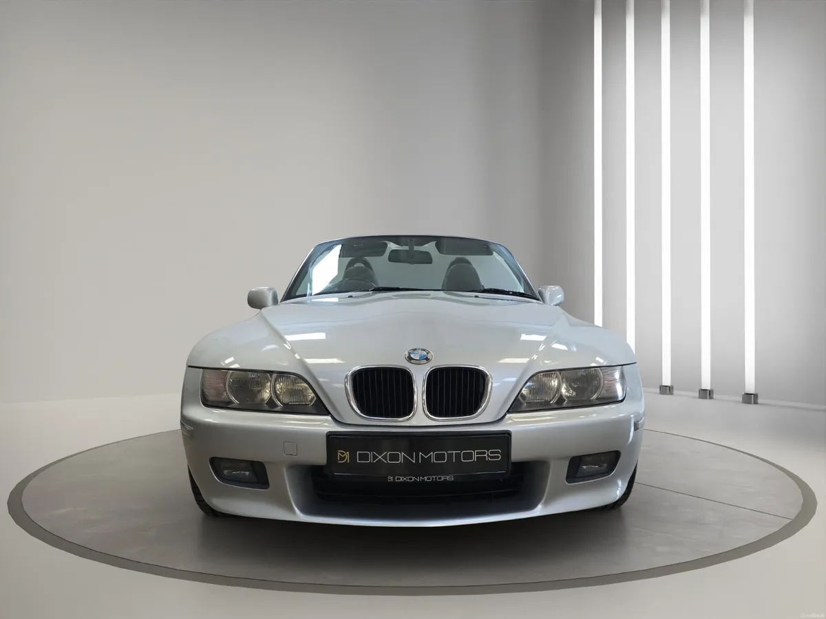 BMW Z3 2001 - Image 2