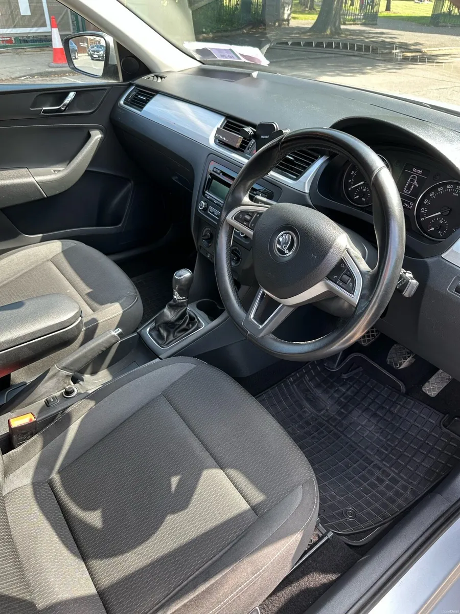 Skoda Rapid Full Service History - Image 5