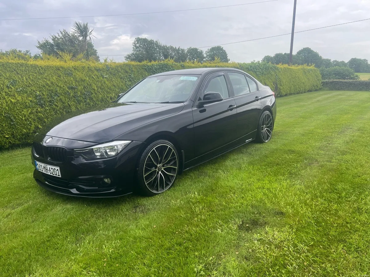 BMW 320D Efficient Dynamics - Image 4