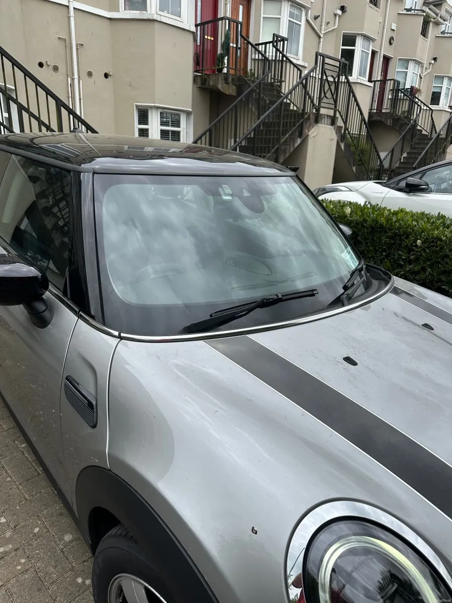 Mini Cooper 2023 - Image 5