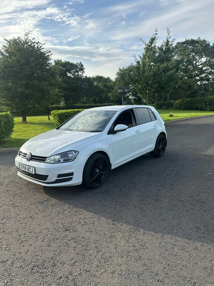 Car - Image 3