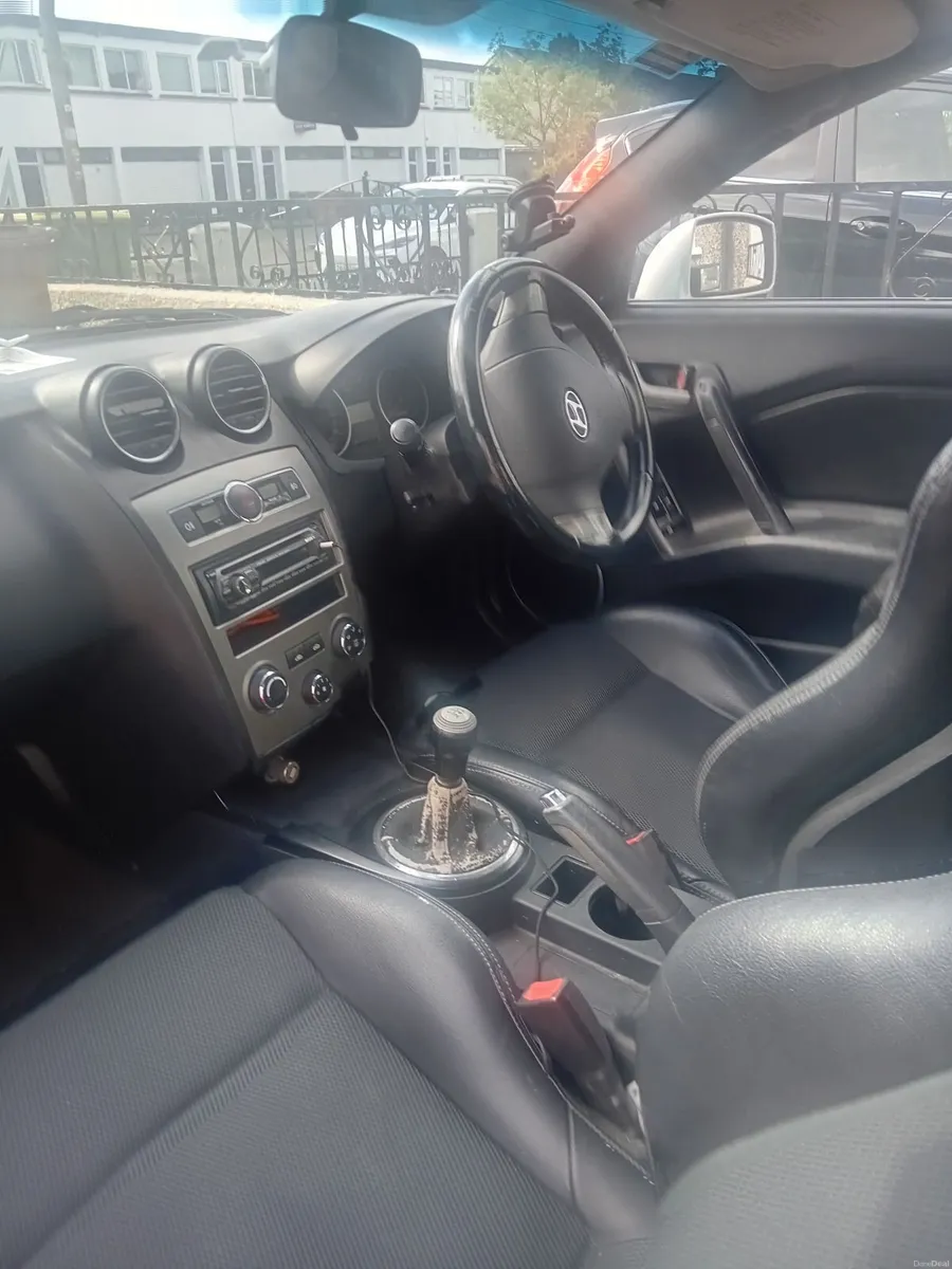 Hyundai Coupe 2009 - Image 4