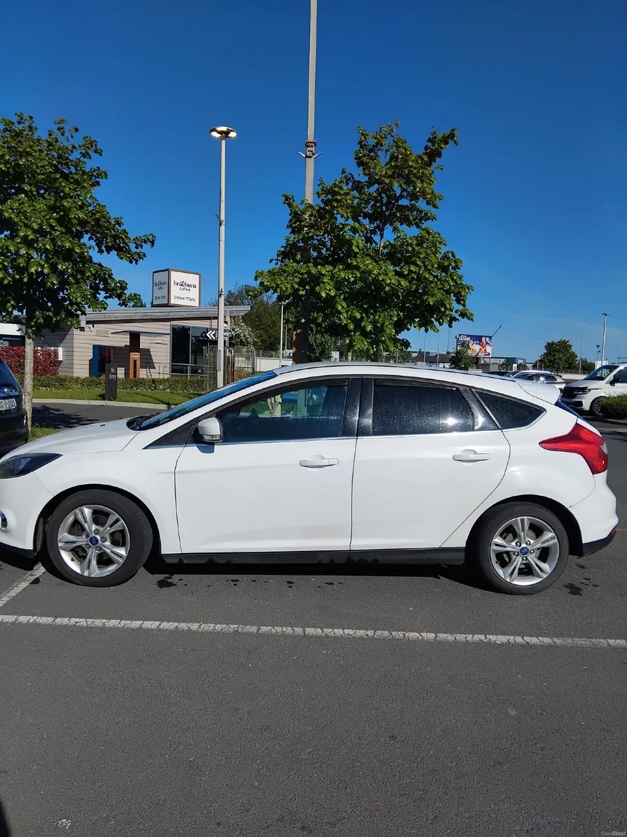 Ford Focus 2013 - Image 3