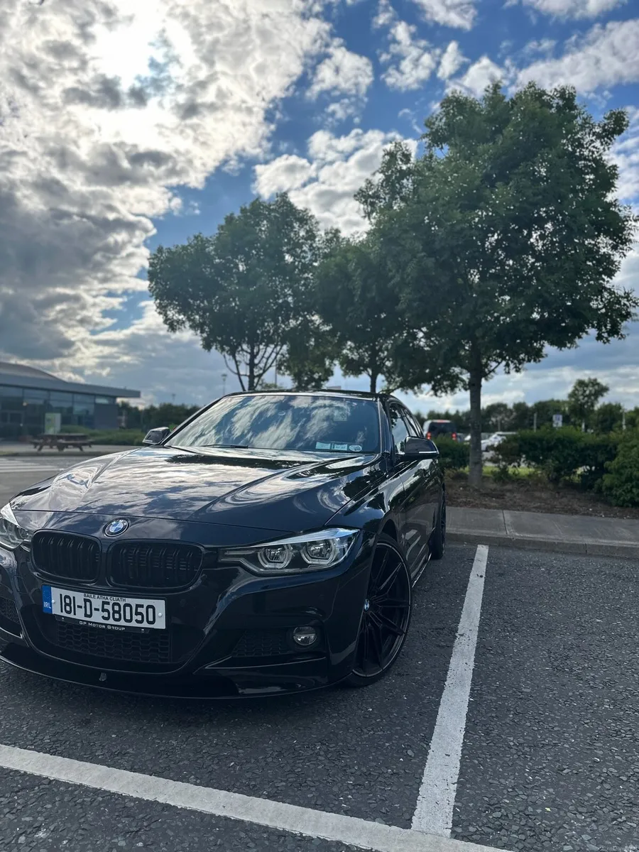2018 BMW 330e M Sport | Plug-in Hybrid | Automatic - Image 2