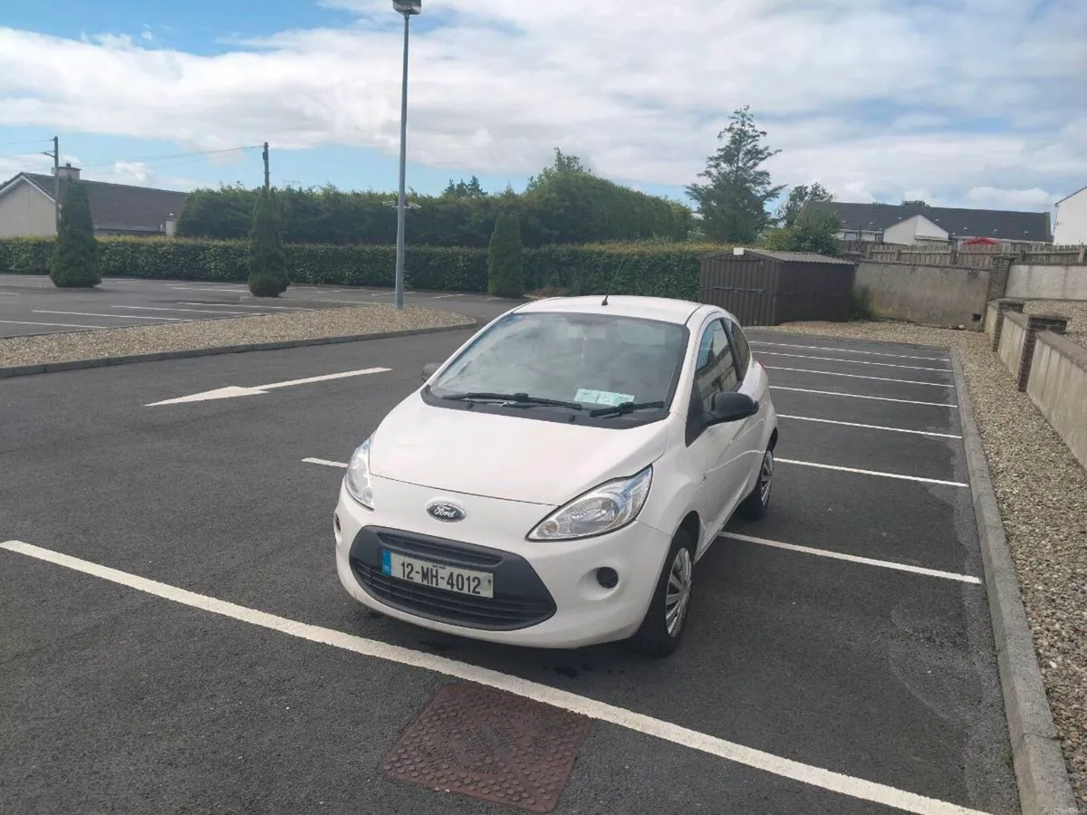 Car - Image 4
