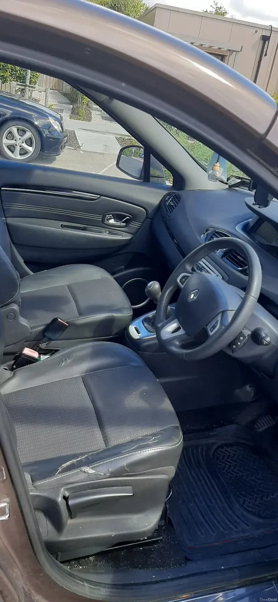 Renault Grand Scenic 2011 - Image 3