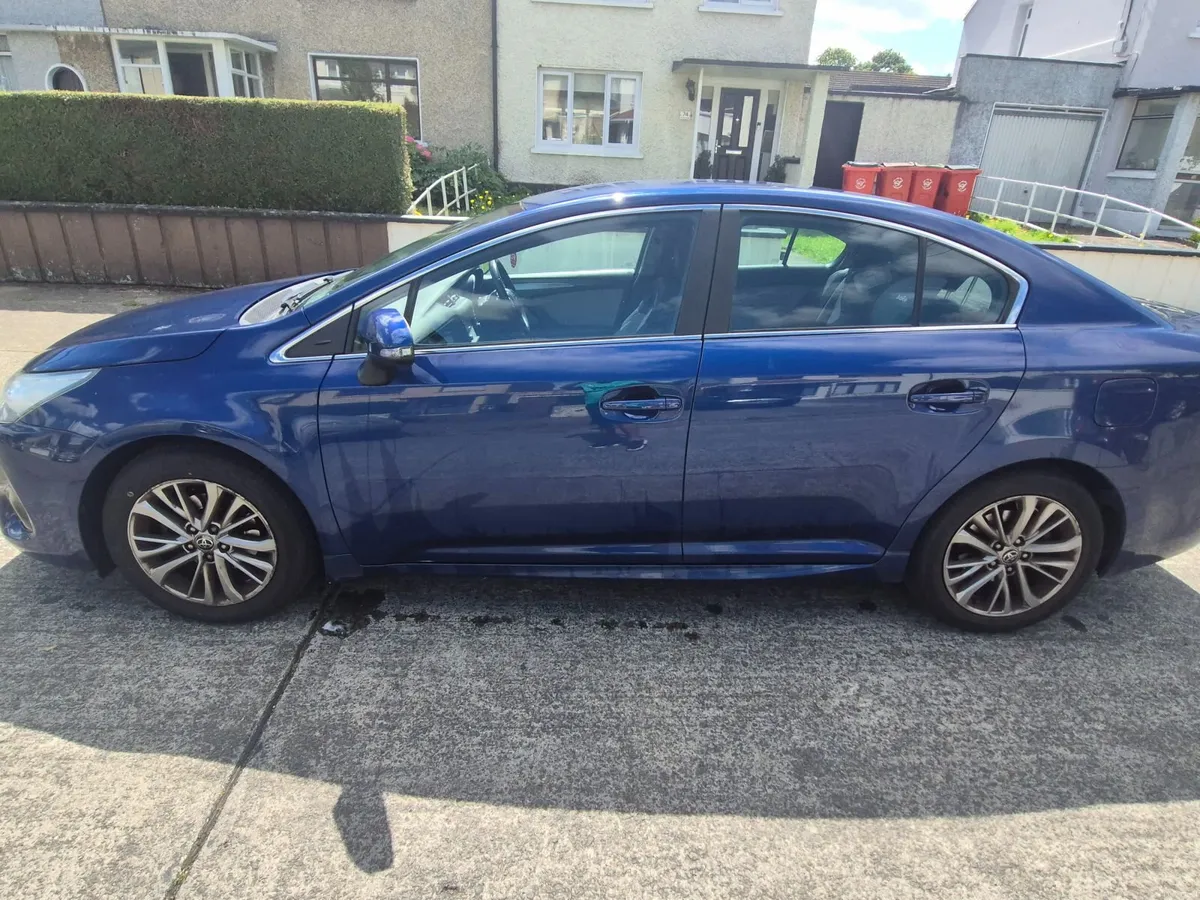 Toyota Avensis 2015 - Image 6