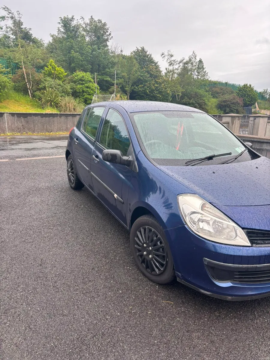 Car - Image 2