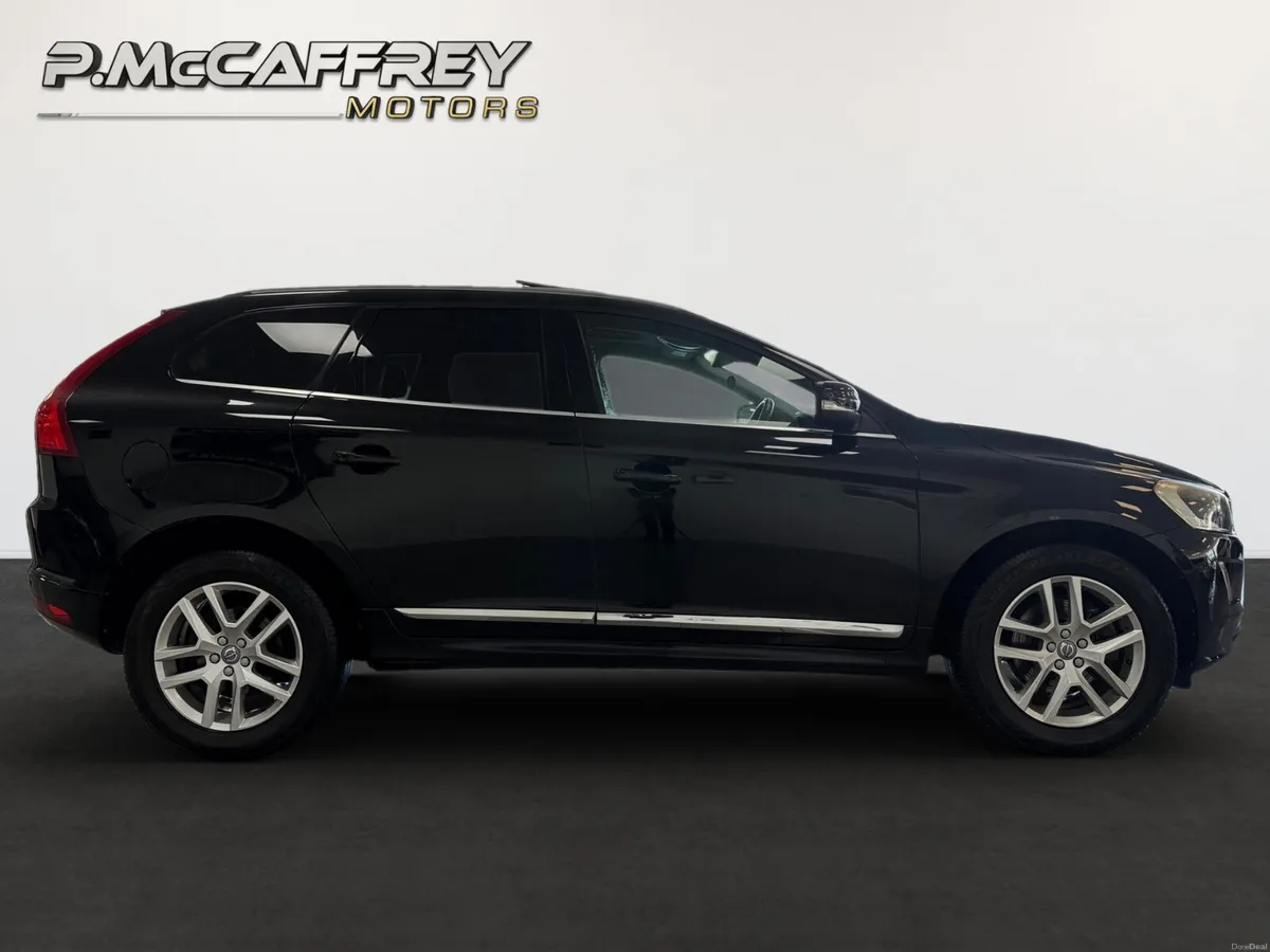 2017 VOLVO XC60 2.0 D4 SE LUX AUTO LEATHER SUNROOF - Image 4