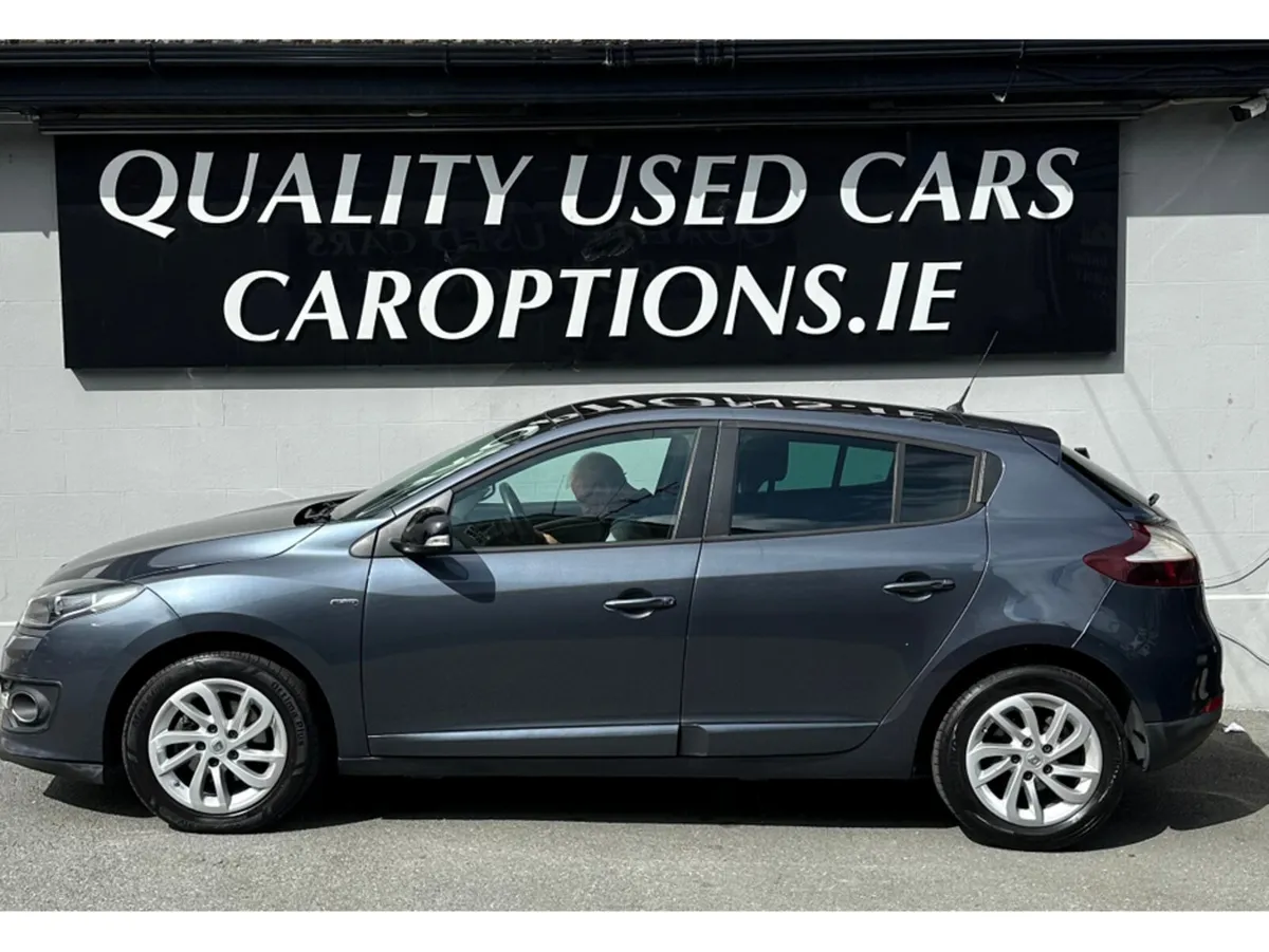 Renault Megane III LIMITED EDITION 1.5 DCI BELT DO - Image 2
