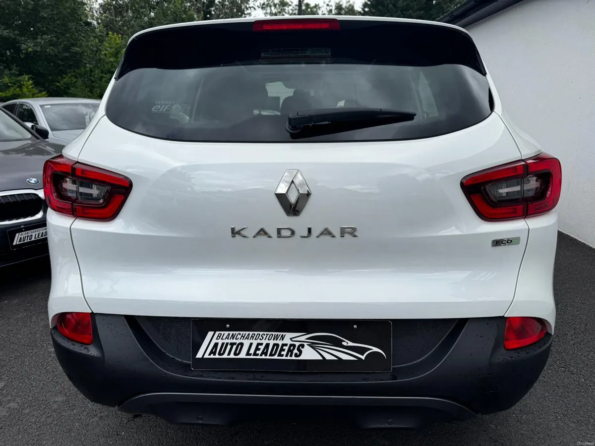 RENAULT KADJAR 1.5DCI SIGNATURE NAV 110HP SKY VIEW - Image 6