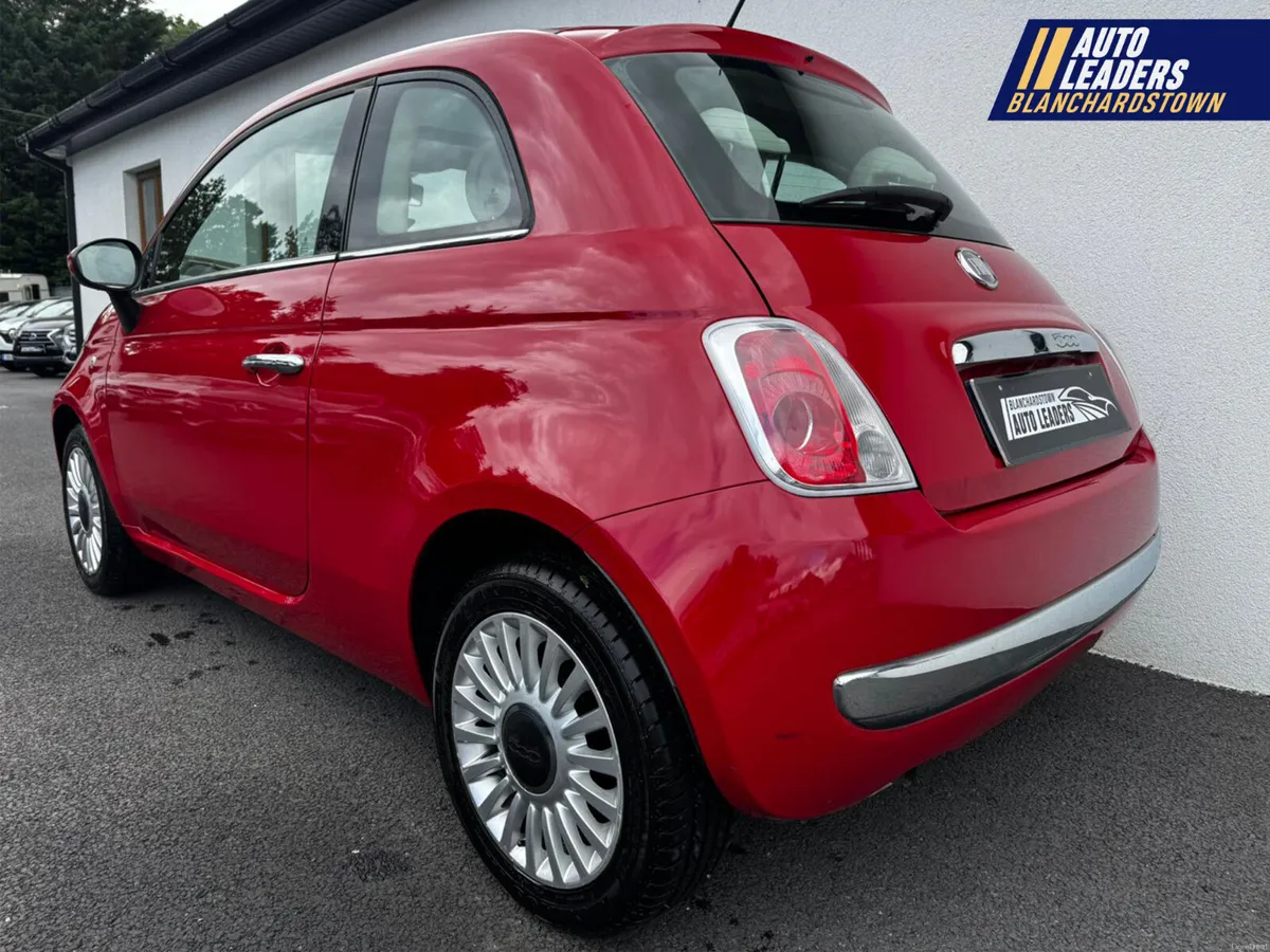 FIAT 500 1.2 LOUNGE 68BHP SKY VIEW LOW KM - Image 4