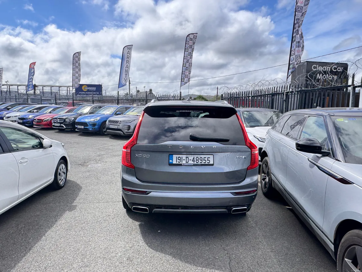 19 Volvo XC90 Hybrid R Design - Image 5