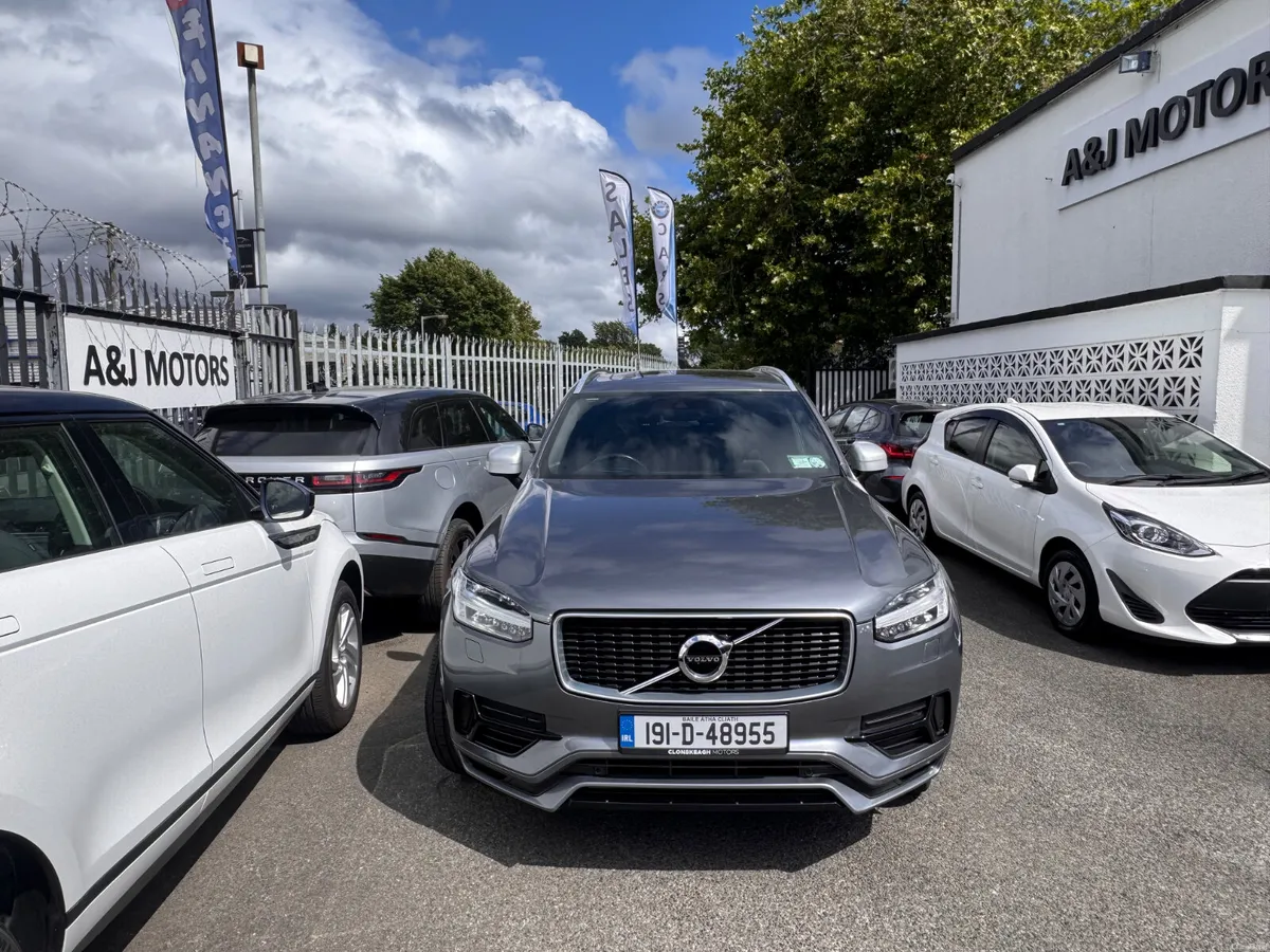 19 Volvo XC90 Hybrid R Design - Image 3