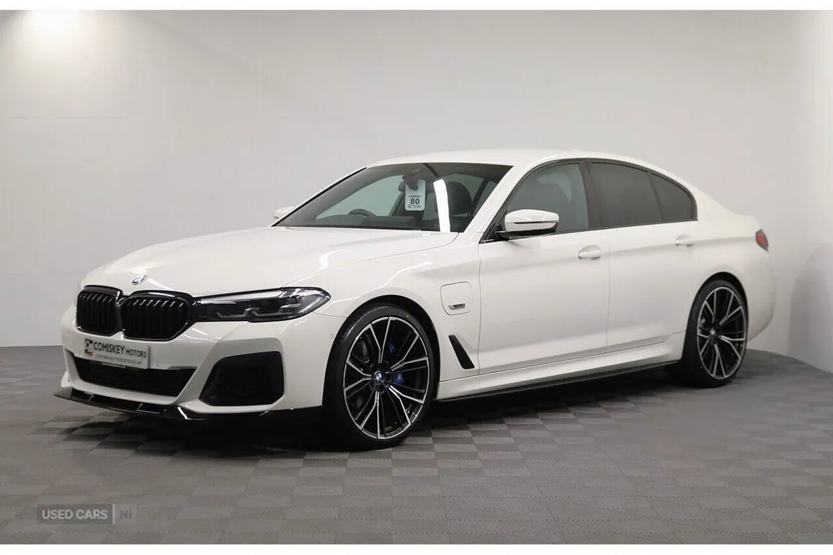 BMW 5-Series 530e M Sport - Image 4