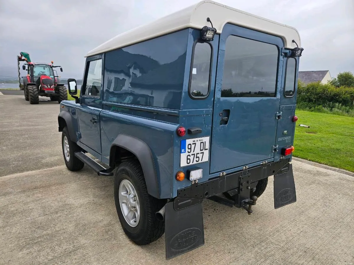 Landrover Defender 300tdi 1997 - Image 3