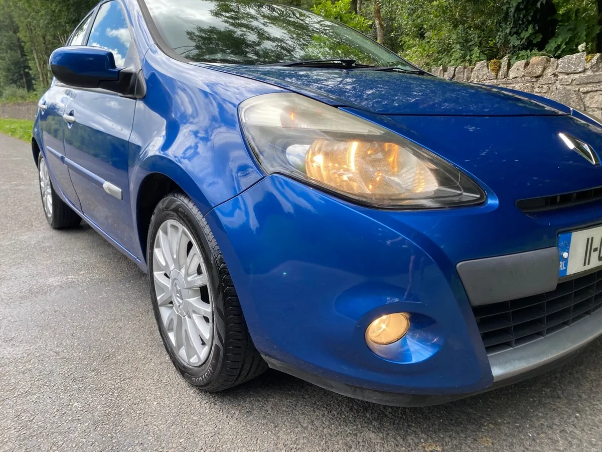 RENAULT CLIO AS NEW I MEAN ITS NEW MINT😻 - Image 1