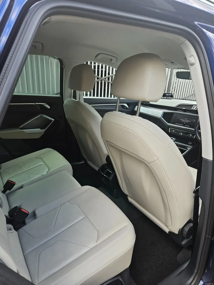 Audi Q3 2023 45 TSI Hybrid DSG - Image 2