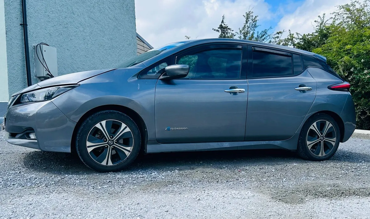 Nissan Leaf - Image 4