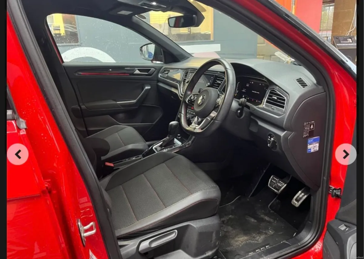 2020 Volkswagen t roc sportline - Image 4