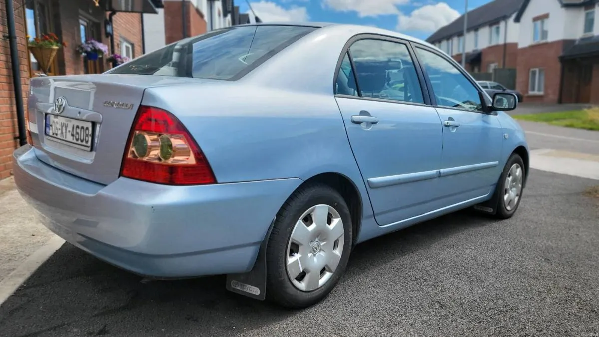 2006 Toyota Corolla - Image 3