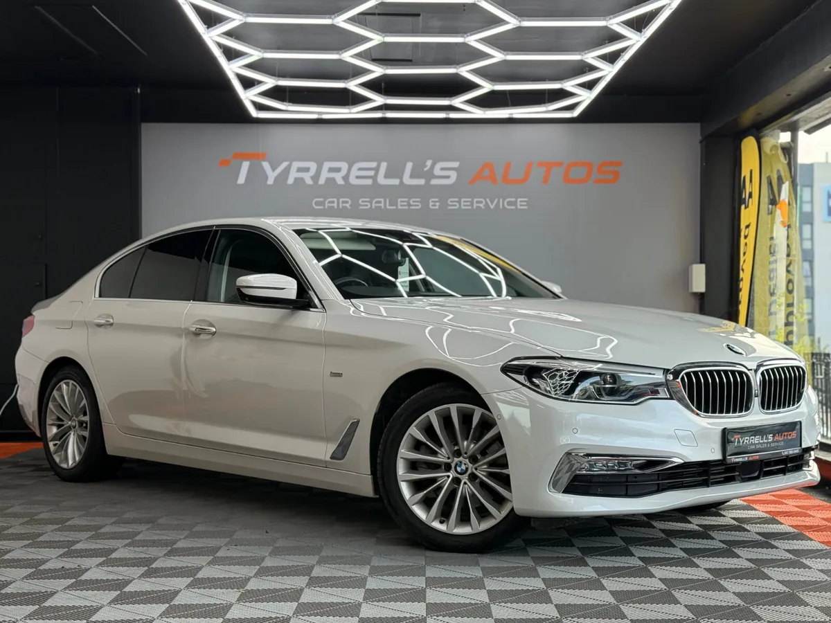 BMW 523D LUXURY LINE Auto 2017 - Image 1