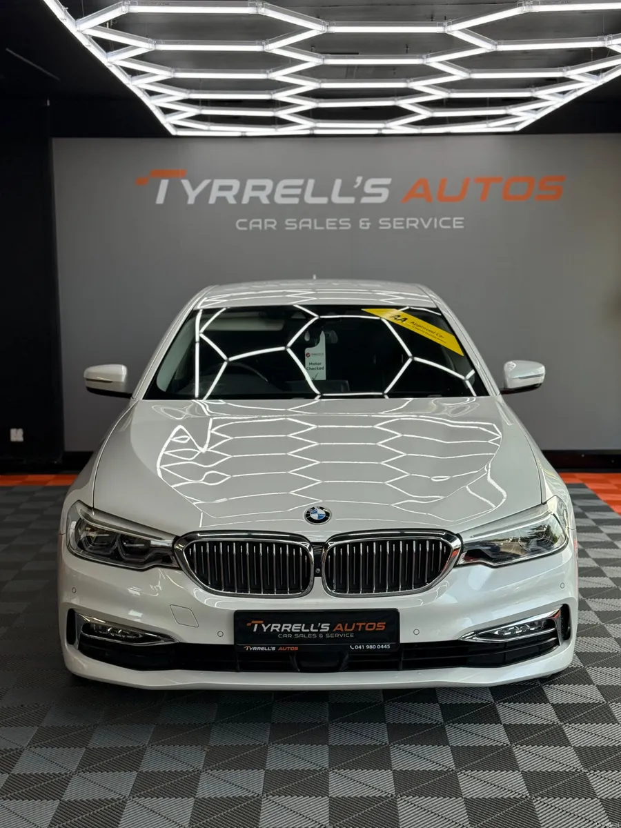 BMW 523D LUXURY LINE Auto 2017 - Image 3