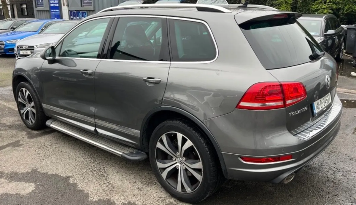 VW Touareg R-Type 3.0L V6 TDI - Image 2