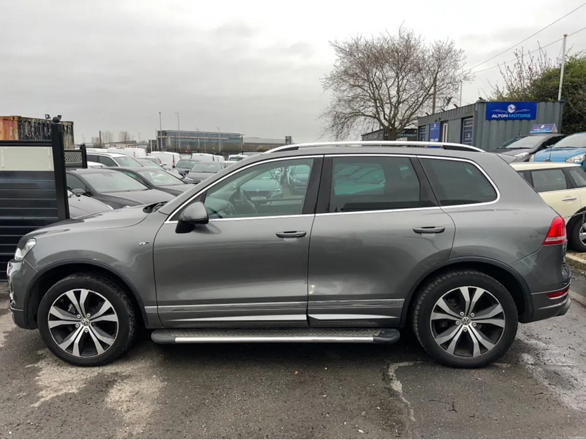 VW Touareg R-Type 3.0L V6 TDI - Image 4