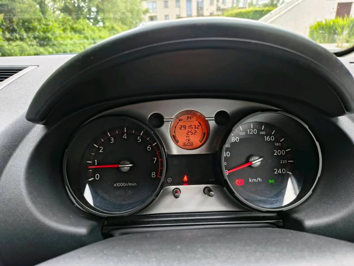 Nissan Qashqai NCT&TAX - Image 6