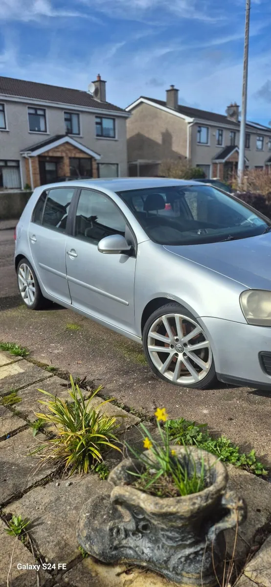 Volkswagen Golf 2007 - Image 1