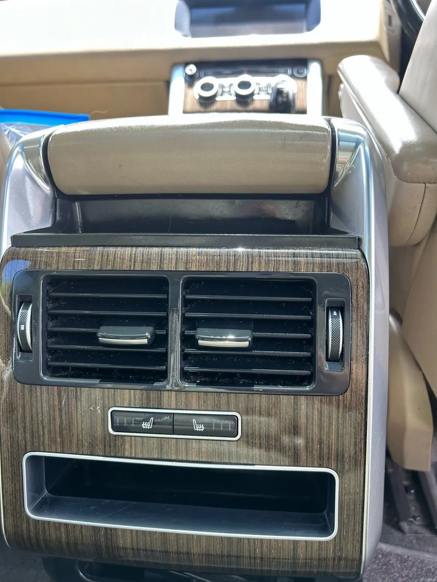 Land Rover Range Rover Soort - Image 5