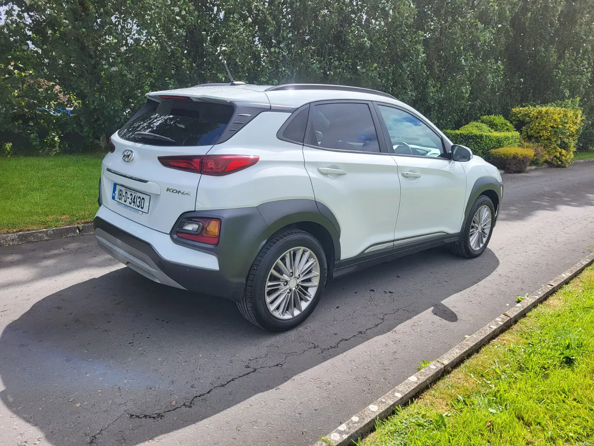 Hyundai KONA  EXECUTIVE 1.0L   New  NCT - Image 3