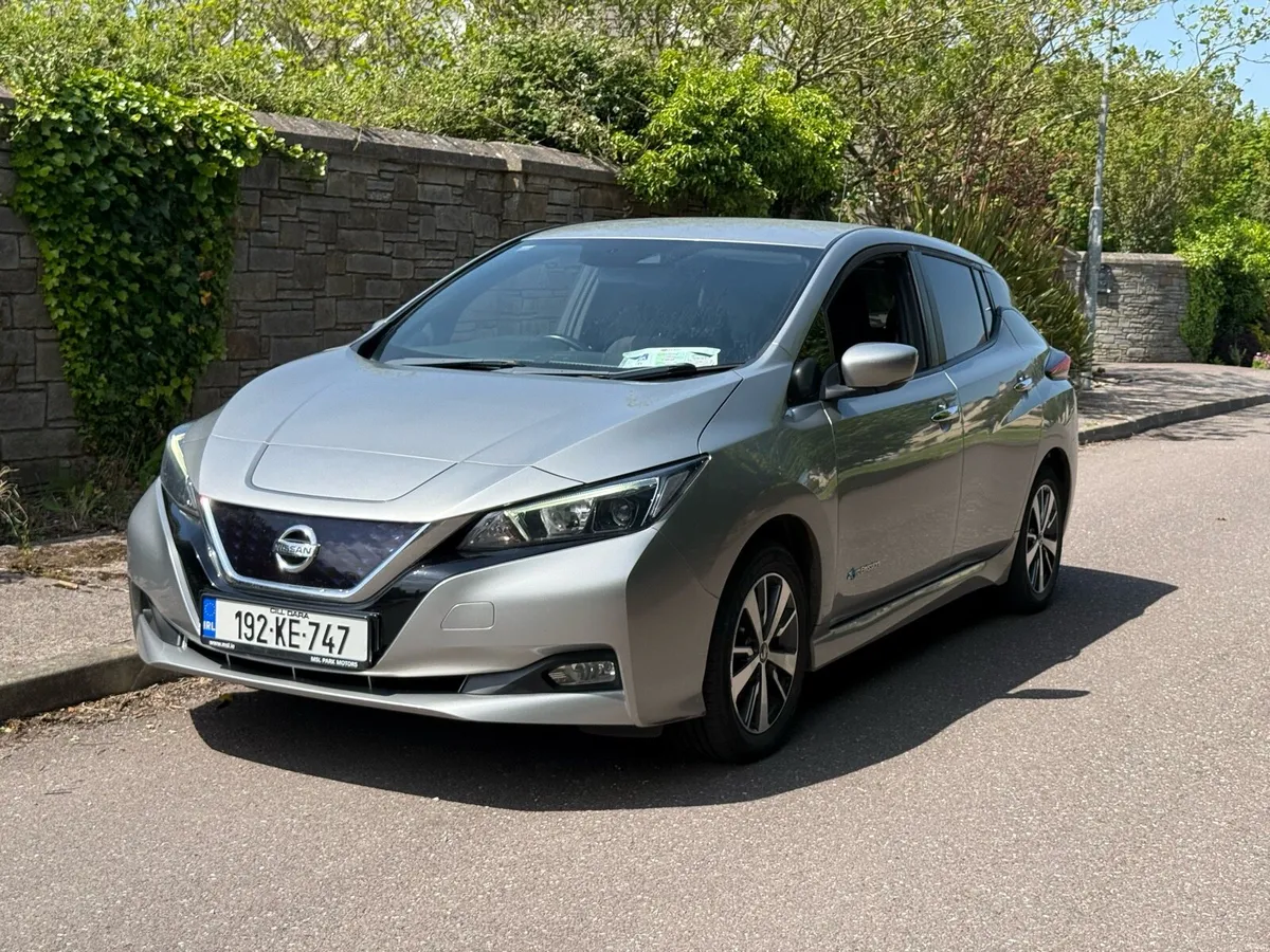 2019 Nissan Leaf - Image 2