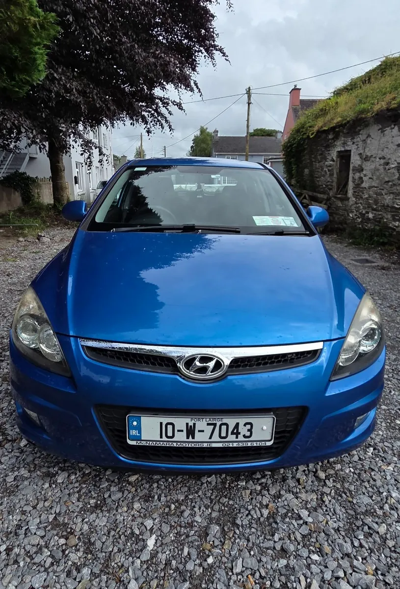 Hyundai i30 2010 - Image 1