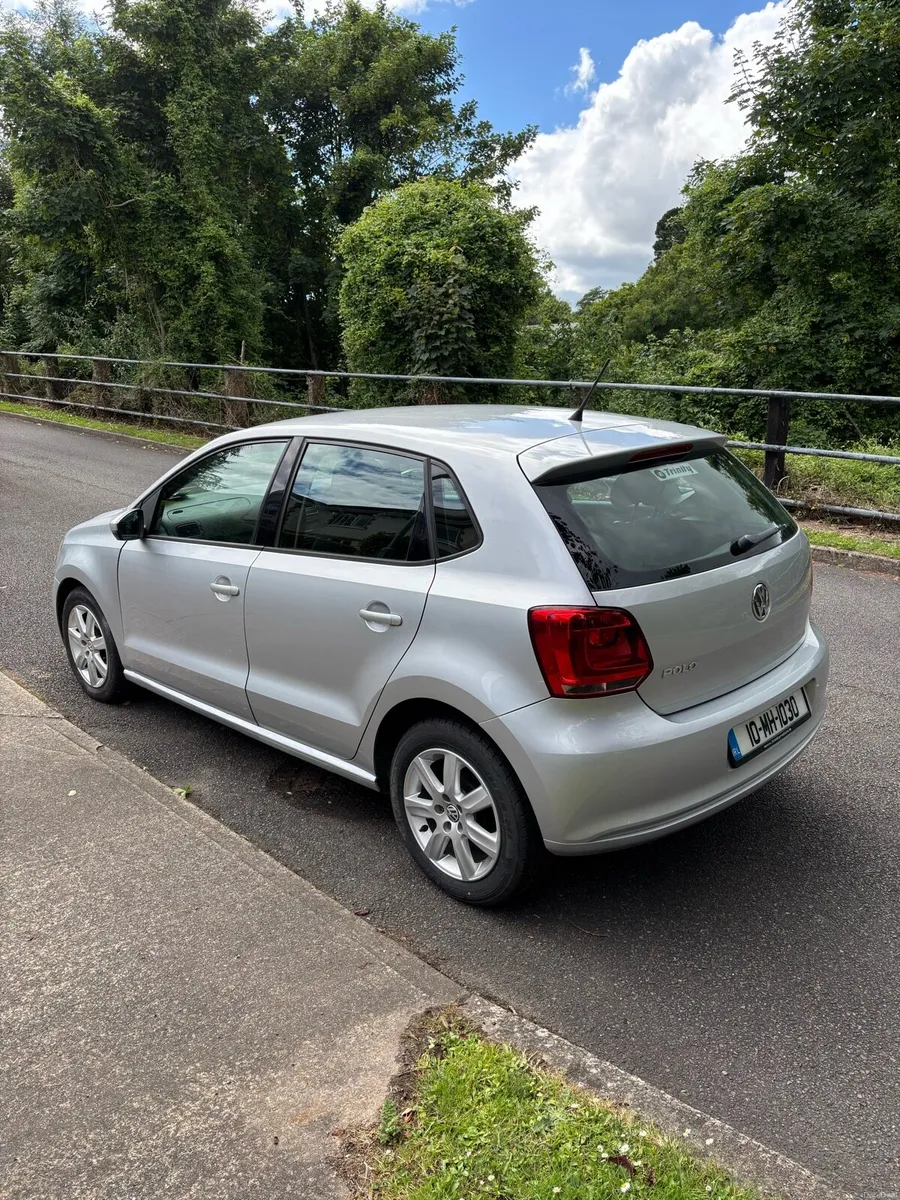 Volkswagen VW Polo 2010 1.2 petrol manual - Image 2