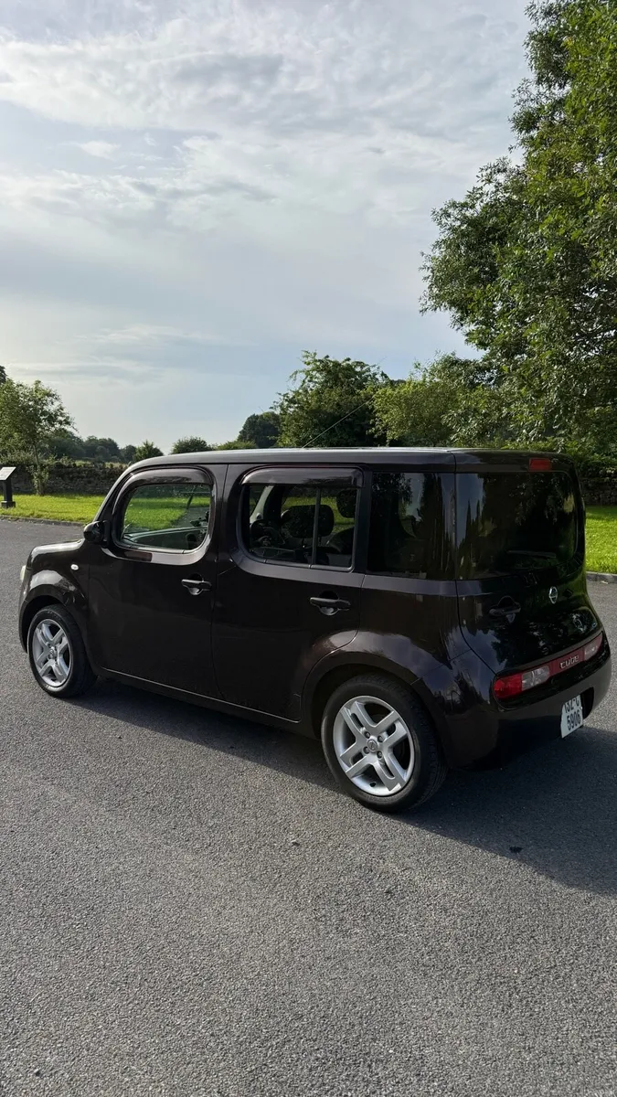 Nissan Cube auto - Image 4