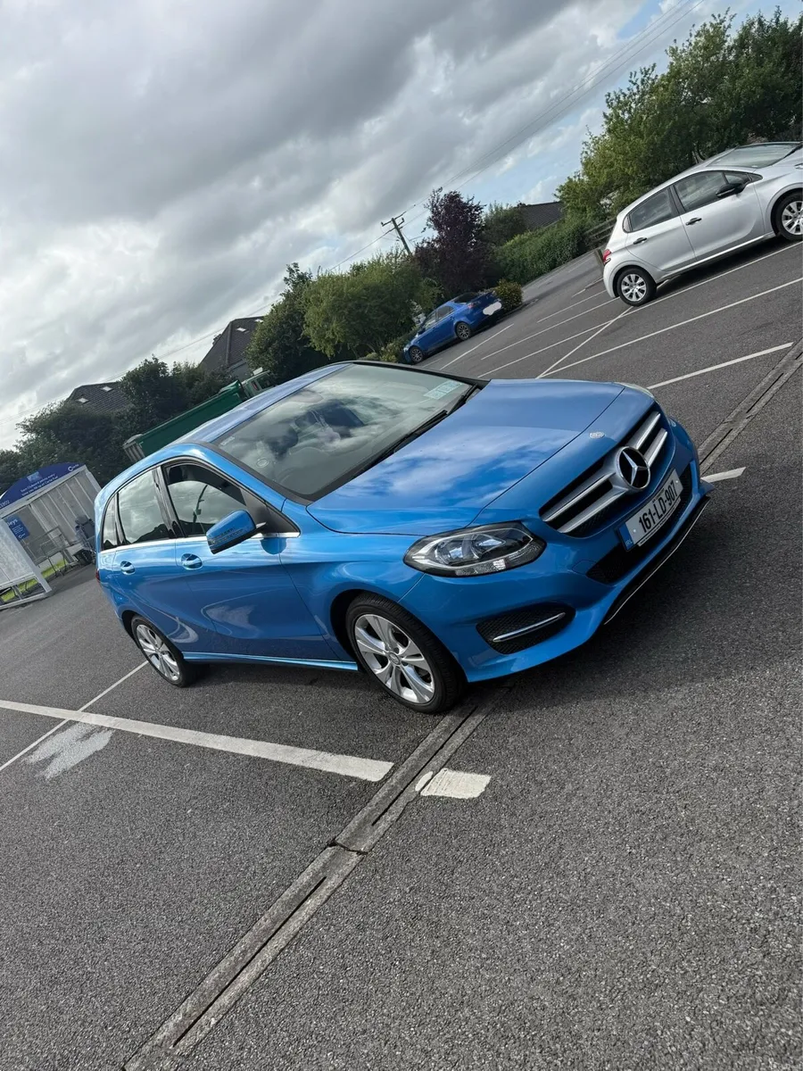 Mercedes B-class 2016 B200D Sport - Image 1