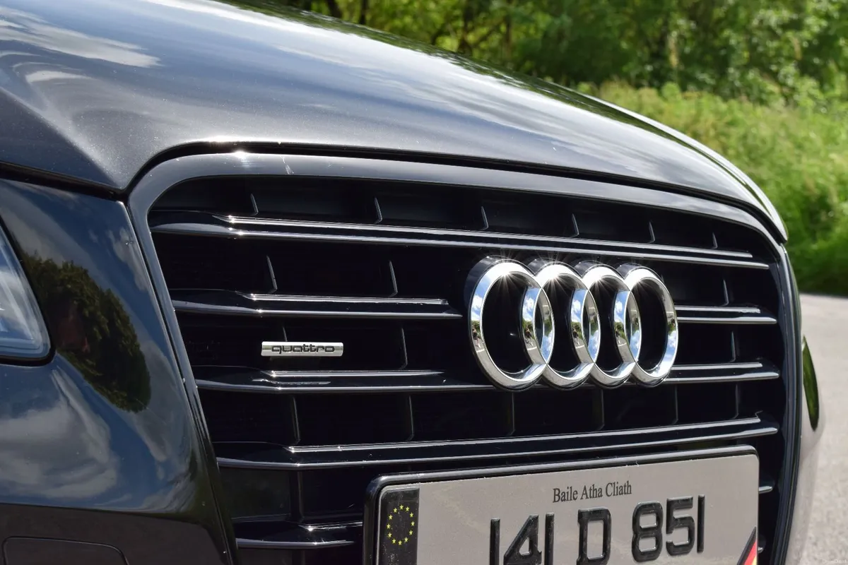 Audi A8 2014 - Image 3