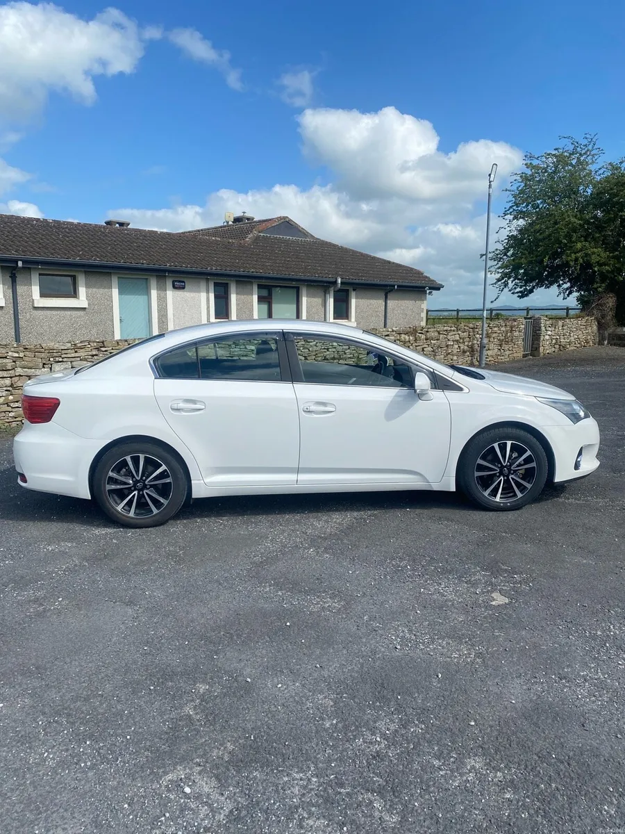 Toyota Avensis 2.0D (1 Year NCT) - Image 6