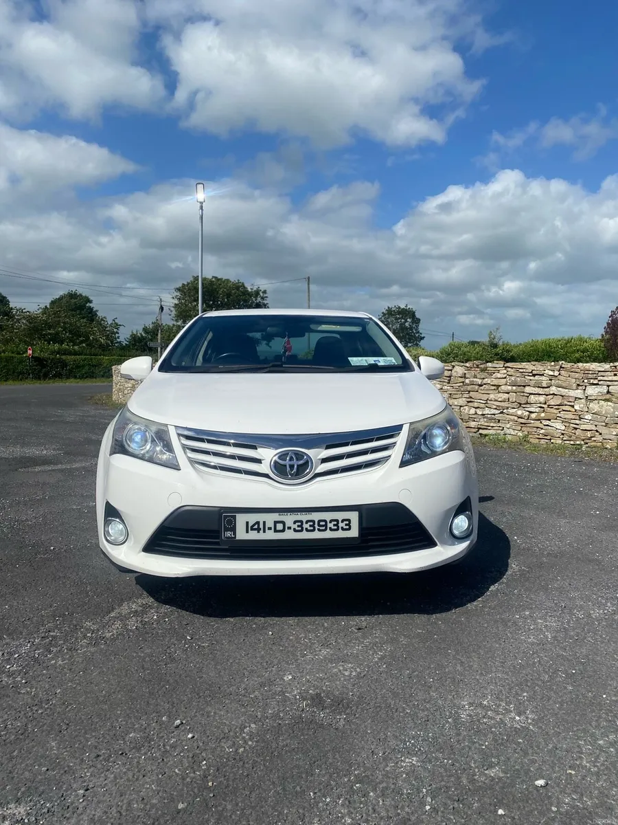 2014 Toyota Avensis 2.0D - Image 2