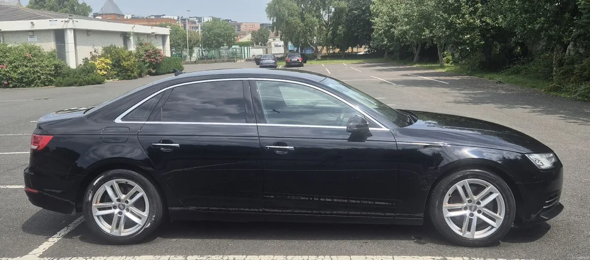 Audi A4 2016 - Image 3
