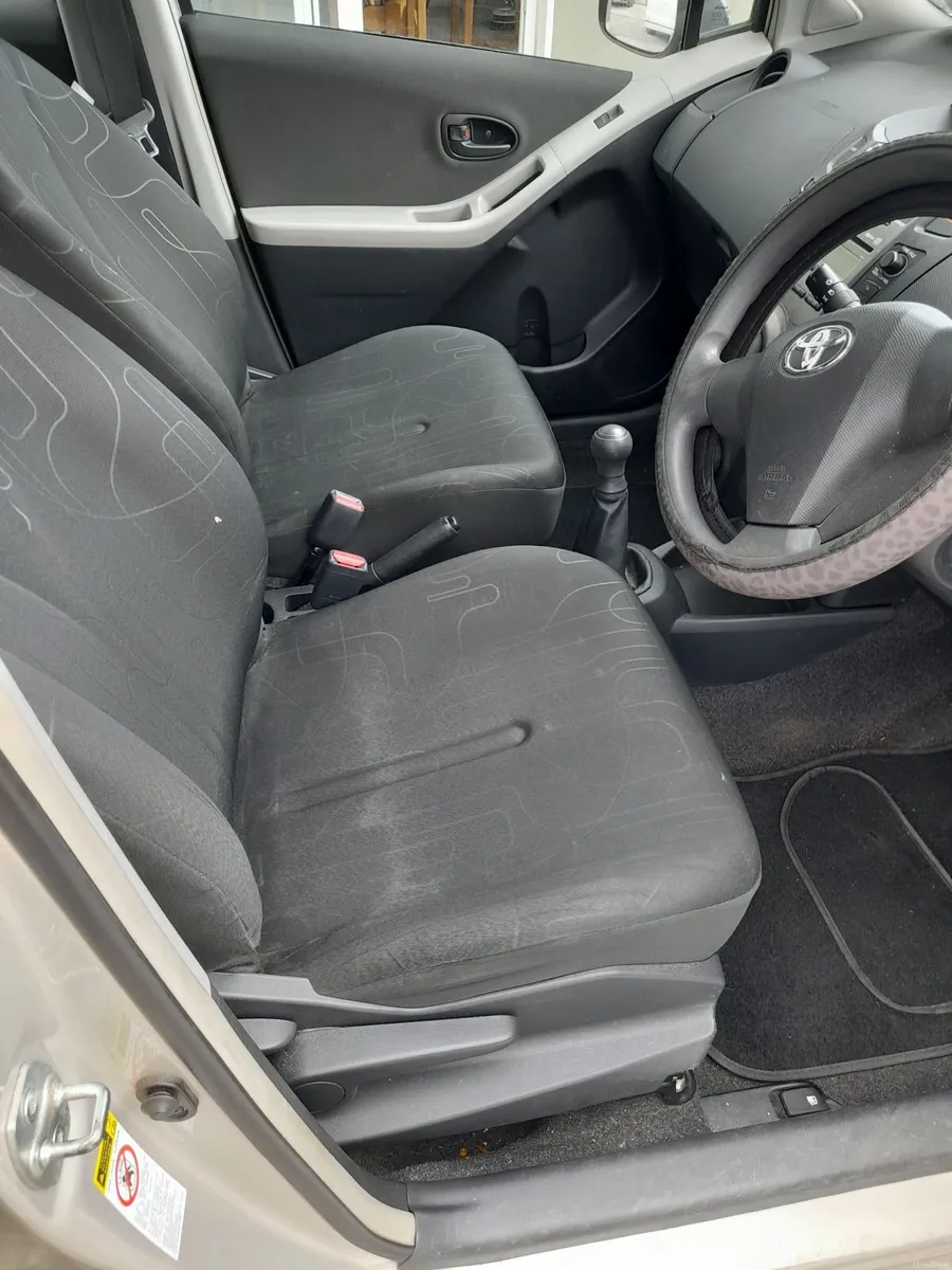 Toyota Yaris 2011 NCT 05/27 & Tax 08/26 - Image 4