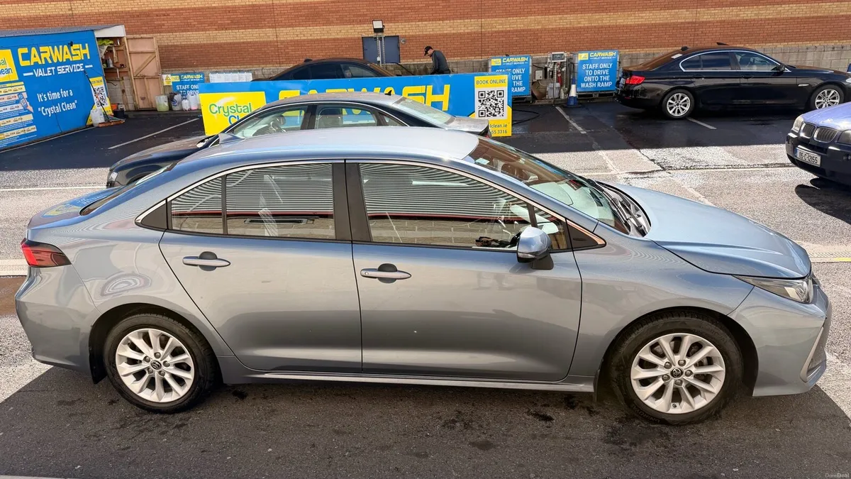 Toyota Corolla Luna Grey 2022 - Image 4