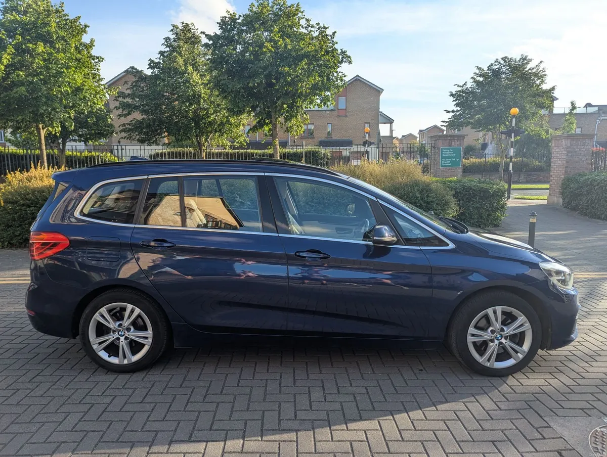 BMW 218i Gran Tourer 2016 - Image 1