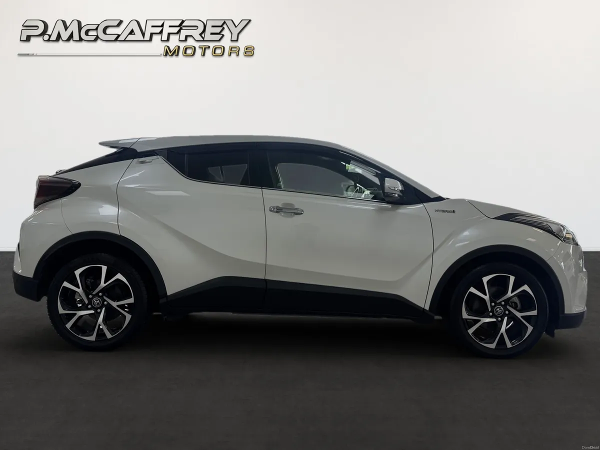 2018 Toyota C-HR Luna Sport Leather Reversing Came - Image 4