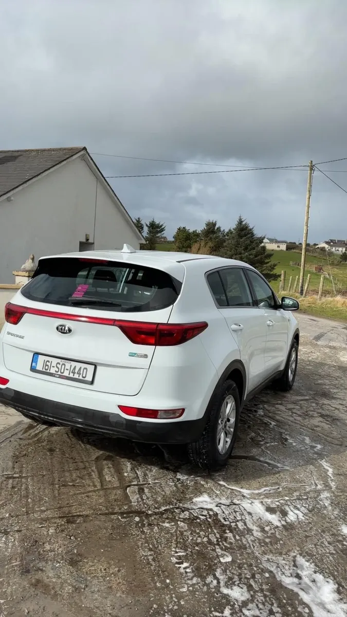 Kia Sportage 2016 - Image 2