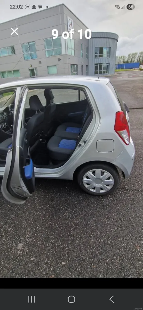 Car - Image 2